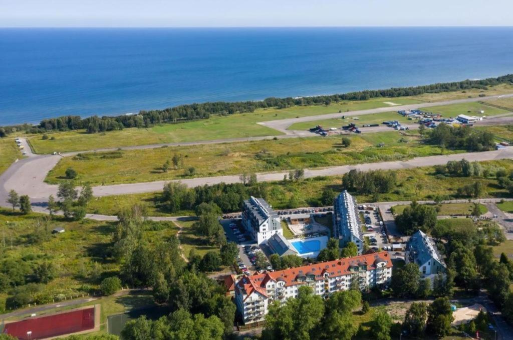 Apartament 4 Seasons- Basen Wewnetrzny,Jacuzzi,Sauna,Silownia I Kulkoland W Cenie!!! Kołobrzeg Buitenkant foto