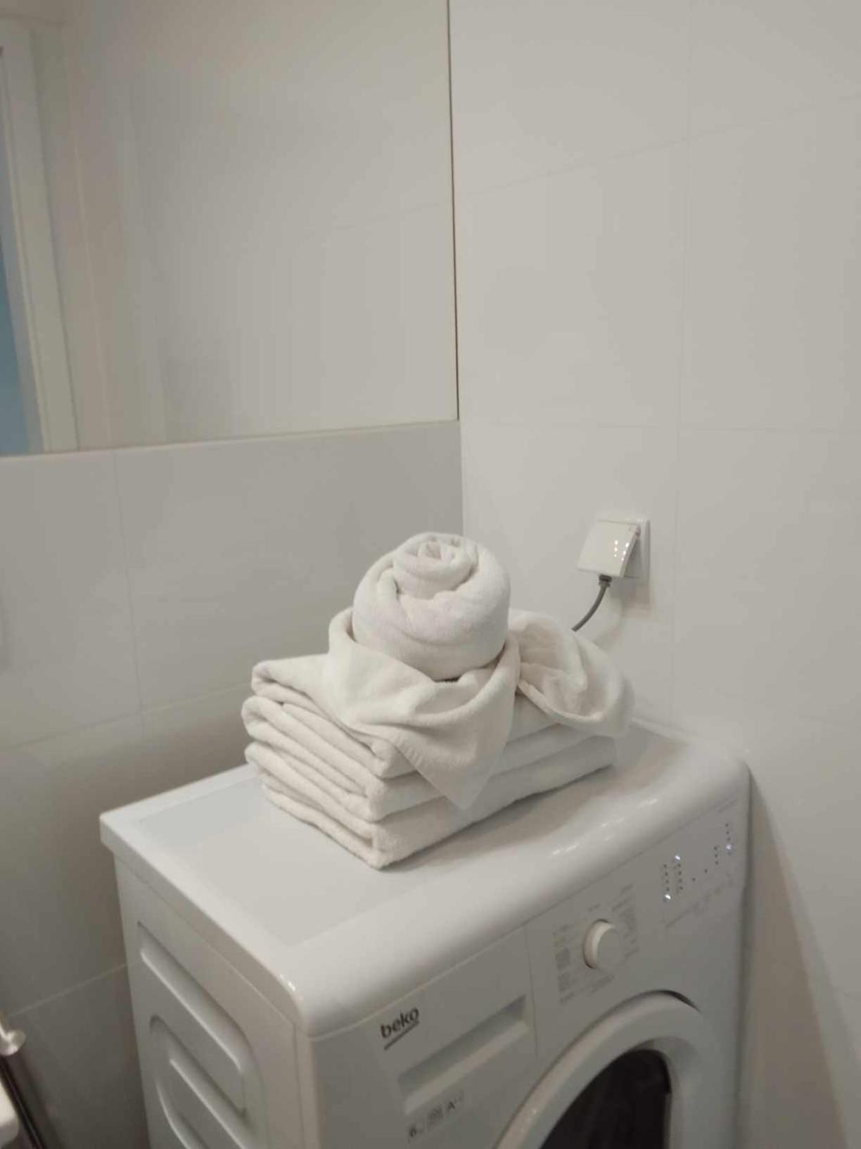 Apartament 4 Seasons- Basen Wewnetrzny,Jacuzzi,Sauna,Silownia I Kulkoland W Cenie!!! Kołobrzeg Buitenkant foto